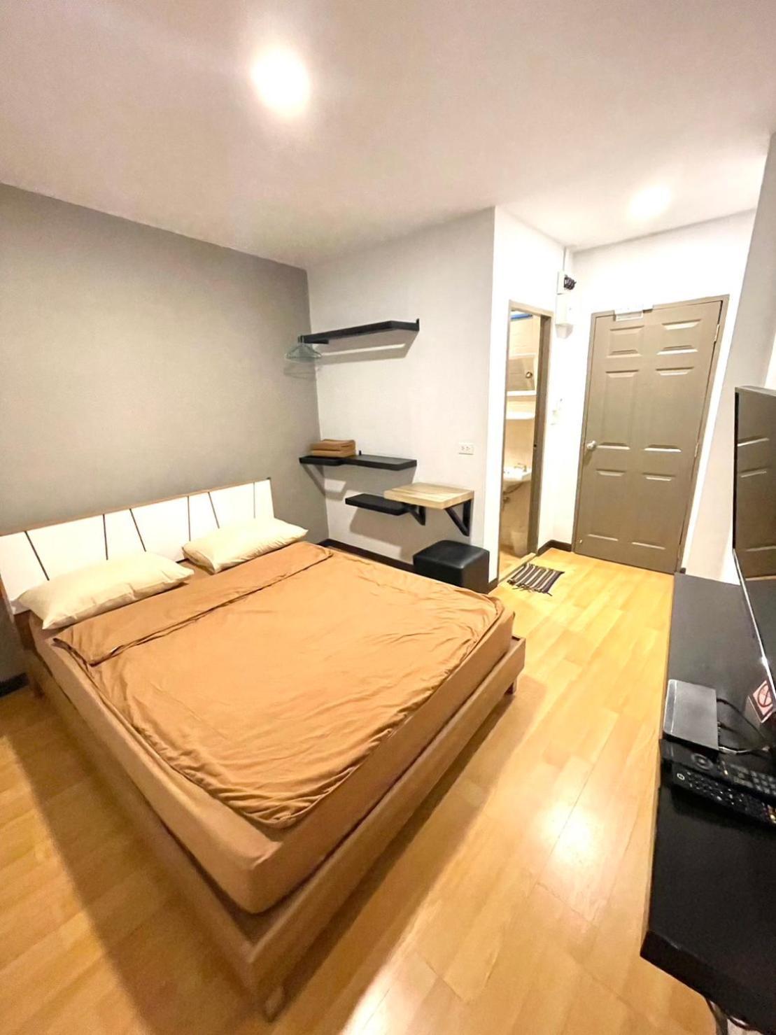 Inn Trog And Inn Soi (Adults Only) Bangkok Dış mekan fotoğraf