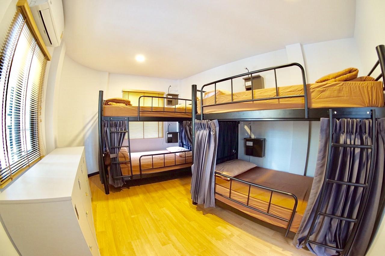 Inn Trog And Inn Soi (Adults Only) Bangkok Dış mekan fotoğraf